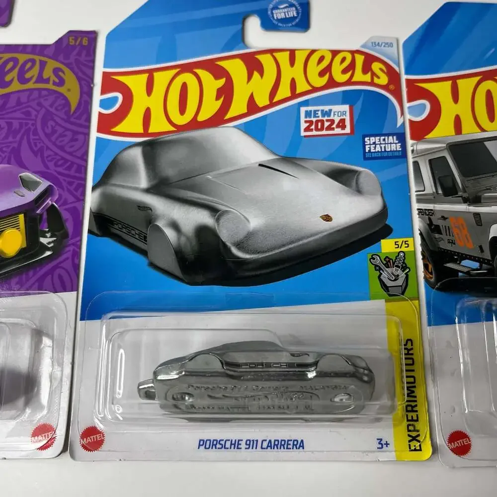 Hot Wheels lot of 10-Car Diecast Vehicle Set